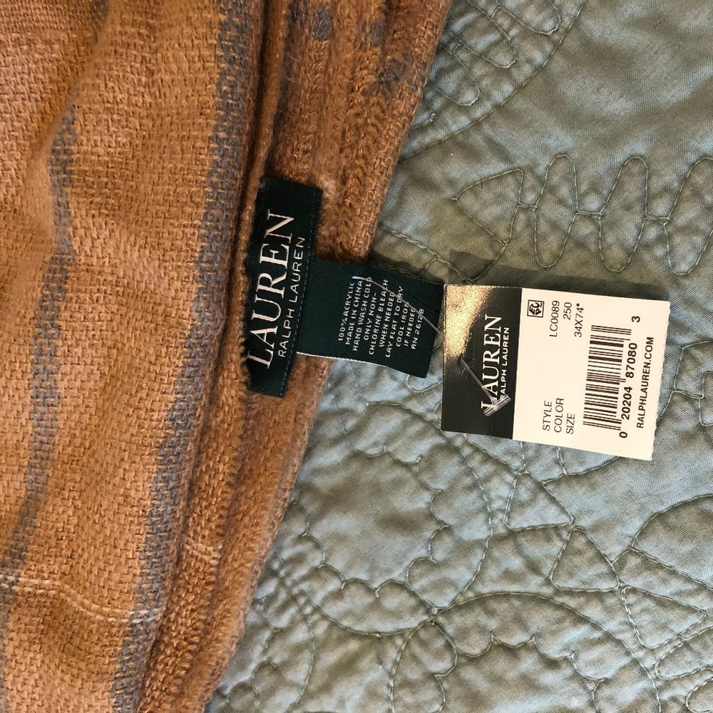 Extra large Ralph Lauren scarf